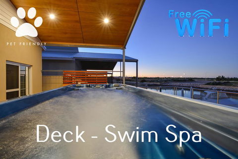 19 Corella Court - Spacious Deck With Swim Spa - Accommodation Newcastle 1