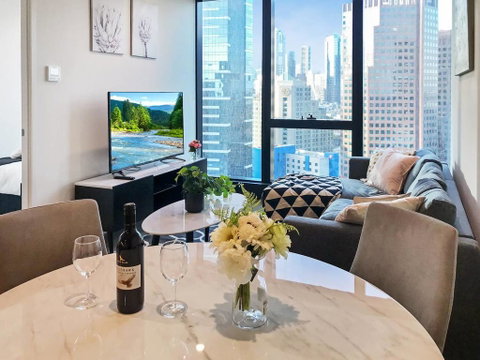 2 Bedroom Luxury On Southbank Boulevard - Accommodation Newcastle 0