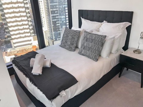 2 Bedroom Luxury On Southbank Boulevard - Accommodation Newcastle 3