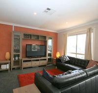 2/17 Jillamatong Street - Accommodation Newcastle