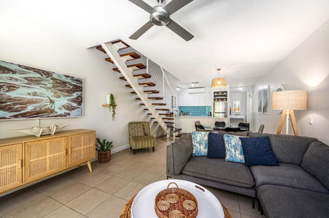 Beach Club Palm Cove Serenity Wing 3 Bed Penthouse - Accommodation Newcastle 1