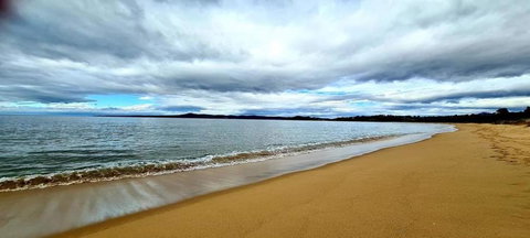 Beach House-Town House - Accommodation Newcastle 0