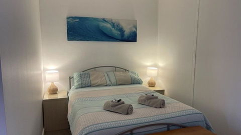 Beach Hut Overnight Rental - Accommodation Newcastle 1