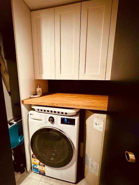 Beachside Bliss - High Floor 2 Bedroom With Stunning River Views - Accommodation Newcastle 3