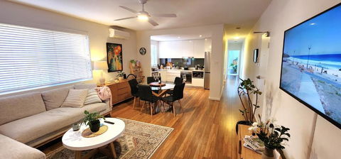 Beachside Bliss! Maroubra Beach Prime Location - Accommodation Newcastle 0
