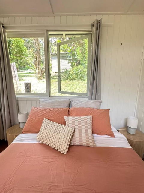 Beautiful Cosy Cabin Near The Sea - Accommodation Newcastle 2