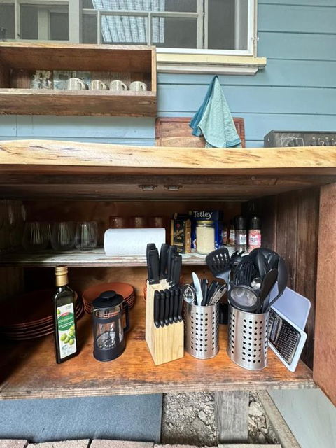 Beautiful Cosy Cabin Near The Sea - Accommodation Newcastle 3