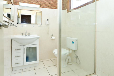 Beechworth Carriage Motor Inn - Accommodation Newcastle 2