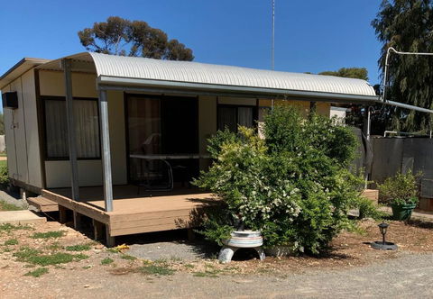 Belalie Wines - Accommodation Newcastle 0