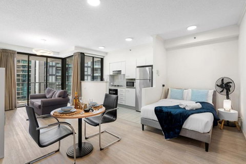 Best Value 2Beds Apt At CBD With Pool Gym Carpark - Accommodation Newcastle 4