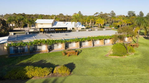 Big River Golf & Country Club - Accommodation Newcastle 2
