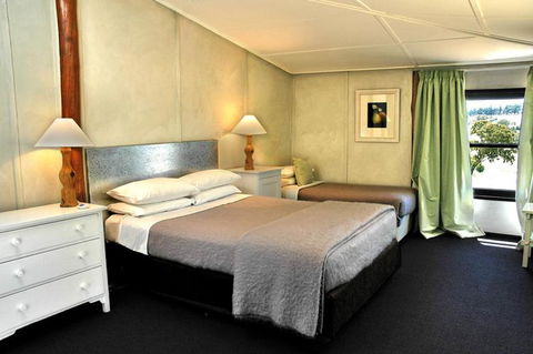 Black Sheep Inn - Accommodation Newcastle 4