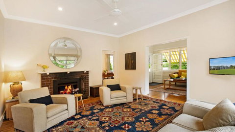 Canary Cottage - Accommodation Newcastle 1