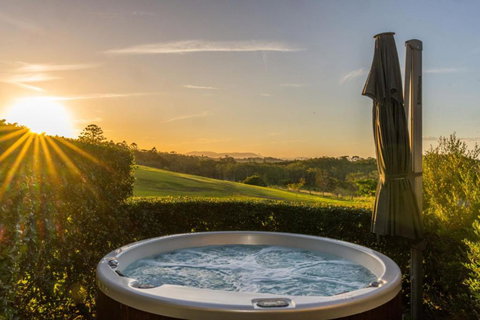 Cape Byron Villa 8 - A Charming Hinterland Escape - Accommodation Newcastle 1