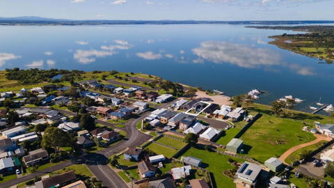 Captains Hideaway - Accommodation Newcastle 4