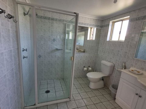 Cardiff Motor Inn - Accommodation Newcastle 3