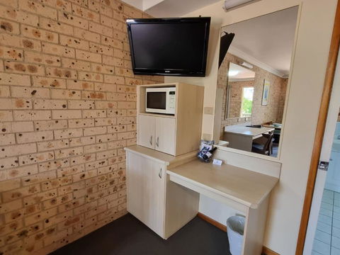 Cardiff Motor Inn - Accommodation Newcastle 4