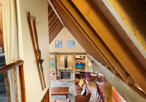 Caribou - Accommodation Newcastle 3