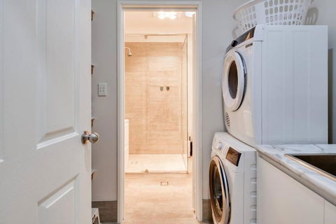 Casa Corella - Accommodation Newcastle 2