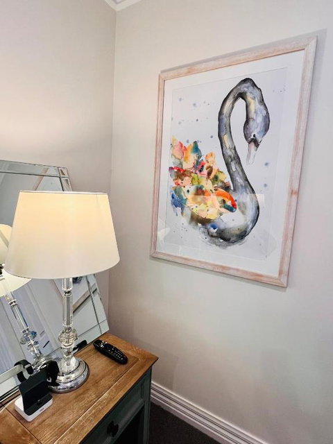 Casa Del Largo - Accommodation Newcastle 4