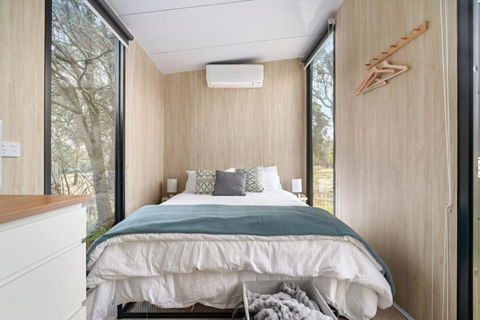 Cathedral Views By Tiny Away - Accommodation Newcastle 1