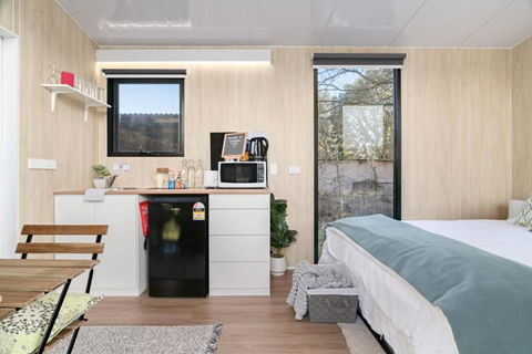 Cathedral Views By Tiny Away - Accommodation Newcastle 3