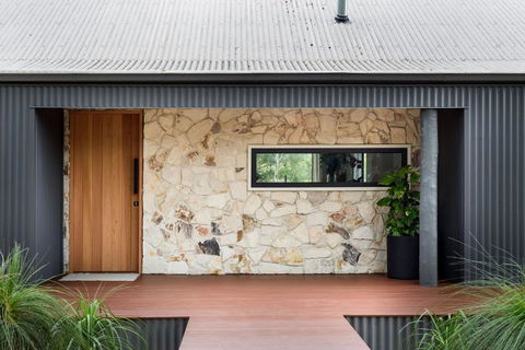 Cedars Mount View (Adults Only) - Accommodation Newcastle 3