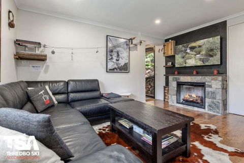 Chamonix - Accommodation Newcastle 3