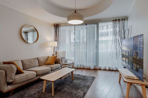 Central 2-Bed With Gym And Secure Parking - Accommodation Newcastle 2