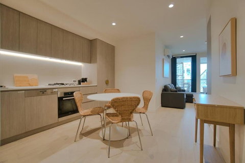 City Escape At Rundle Mall - Gym & BBQ - Accommodation Newcastle 3