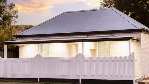 Claret On Douro - Accommodation Newcastle 0