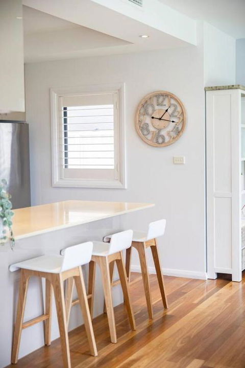 Clifftop On Cowlishaw - A Redhead Beach Retreat - Accommodation Newcastle 3