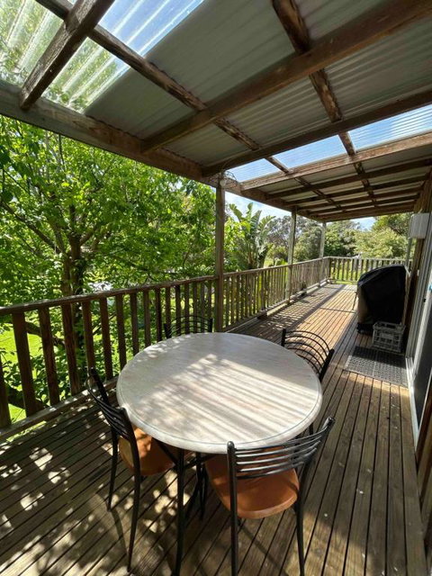 Clifton Beach Lodge - Accommodation Newcastle 0