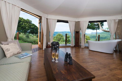 Clouds Safari - Accommodation Newcastle 3