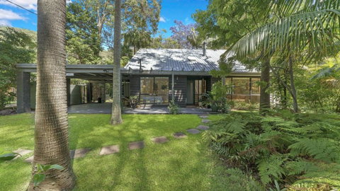 Coast Away On Garnet - Accommodation Newcastle 0