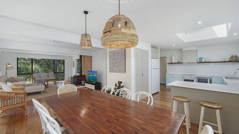 Coast Away On Garnet - Accommodation Newcastle 3