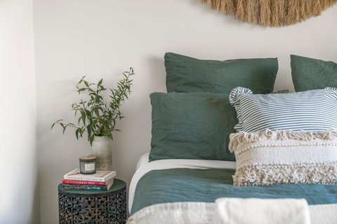 Coastal Sounds At Mollymook - Accommodation Newcastle 0