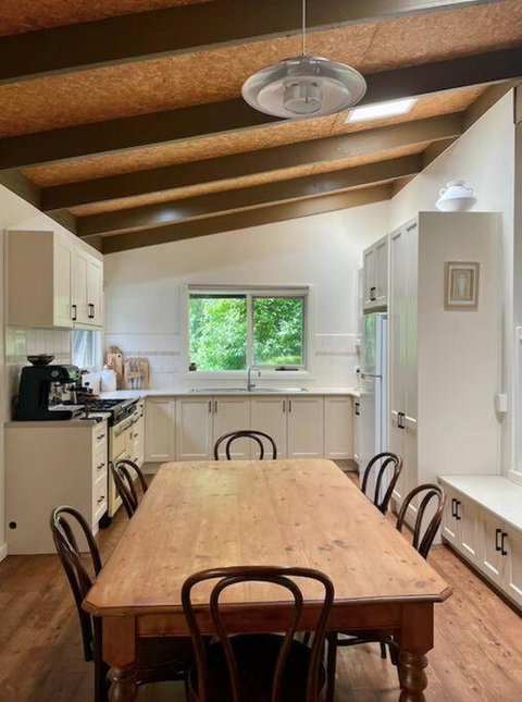 Cockatoo Rainforest Escape - Accommodation Newcastle 2