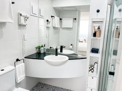 Coastal Calm Studio - A Private Studio With A Personal Touch - Accommodation Newcastle 4