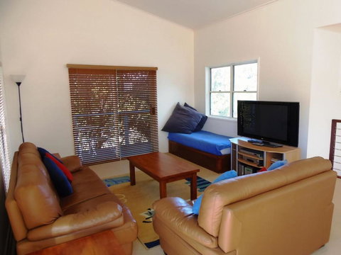 COOLAMAINE 2 Rainbow Beach - Accommodation Newcastle 4