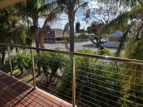 Cowell Townhouse Apartments - Accommodation Newcastle 4