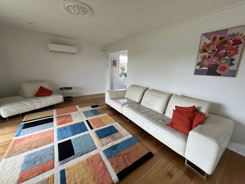 Curdies Getaway - Accommodation Newcastle 1