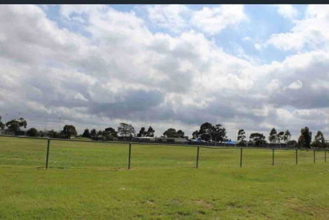 D118 Cawood Family Stay - Accommodation Newcastle 4