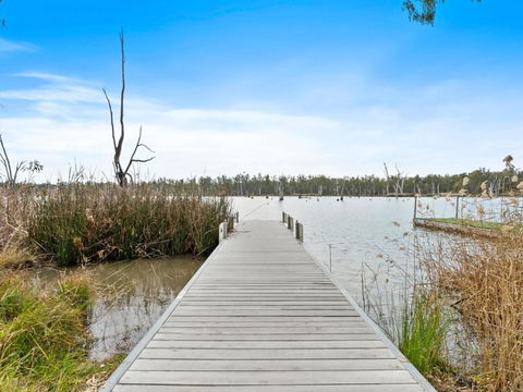 D3 Ski Ranch - Accommodation Newcastle 1