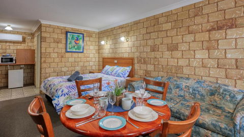 Darling River Motel - Accommodation Newcastle 1