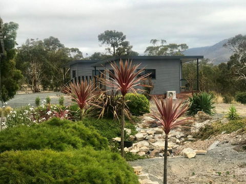 Derwent Mist Villas (Acacia Villa) - Accommodation Newcastle 0
