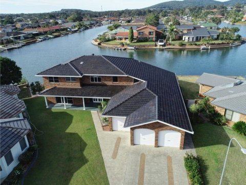 27 Friendship Key - Accommodation Newcastle 0