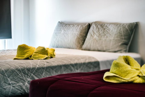 3 Bedroom Apartment / Spence St - Accommodation Newcastle 2