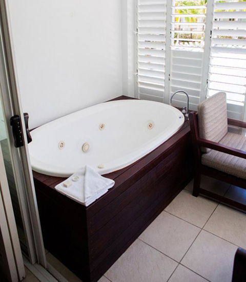 3123 BEACH CLUB PARADISE - Accommodation Newcastle 3