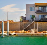 33 Inggarda Lane - PRIVATE JETTY  SPA - Accommodation Newcastle